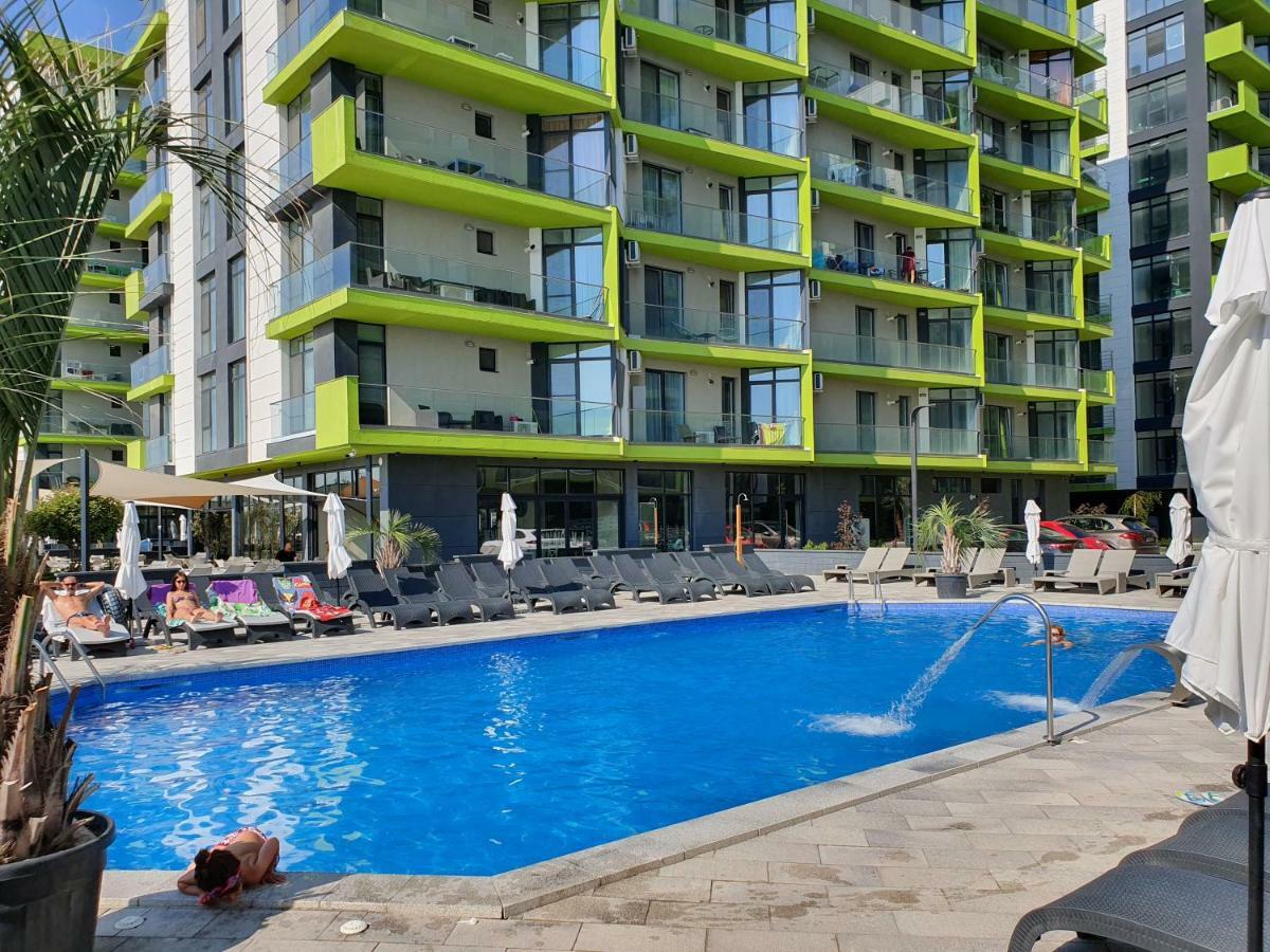 Relax Inn Apartment Năvodari Esterno foto