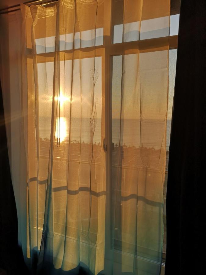 Relax Inn Apartment Năvodari Esterno foto
